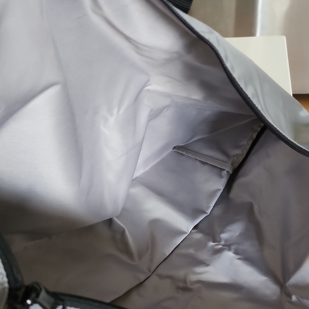 Tumi Just In Case Travel Tote - Picture 12 of 14